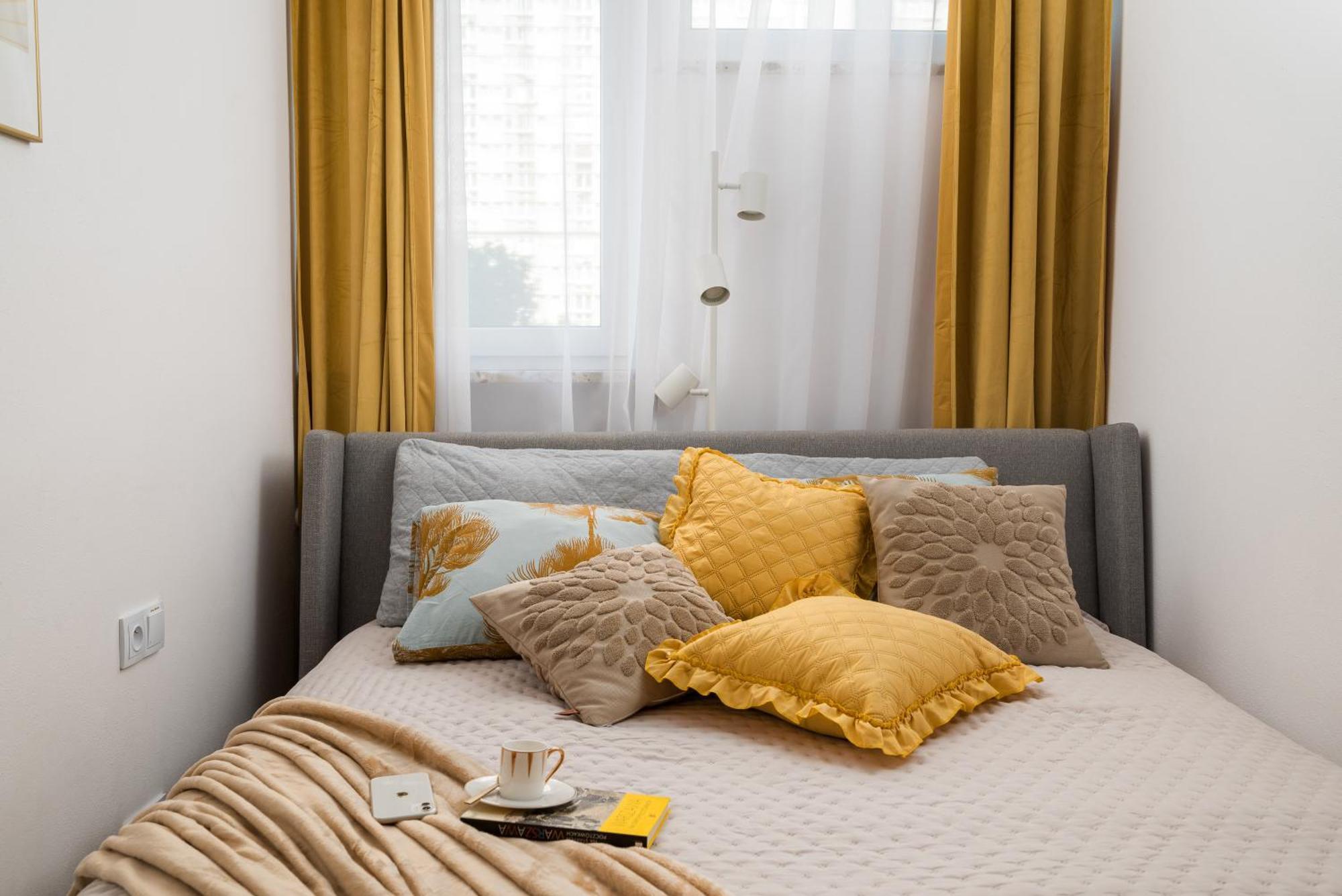 Gold Premium Central Suite 950 M To Central Station Parking Warschau Buitenkant foto
